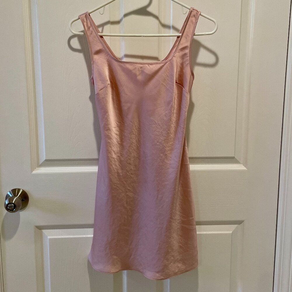 Aritzia Wilfred Poetic Pink Tryst Satin Slip Dress